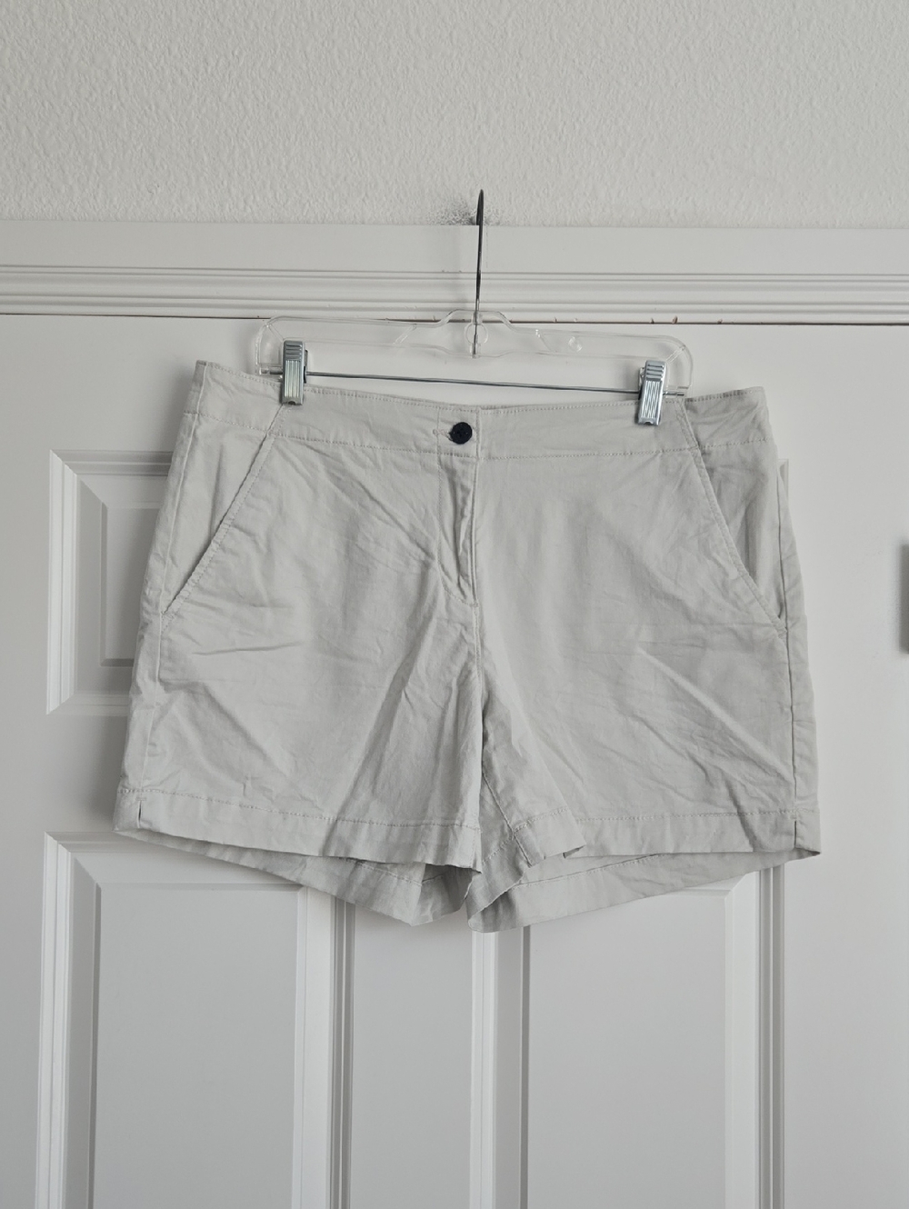 Nautica Off White Women's Casual Shorts